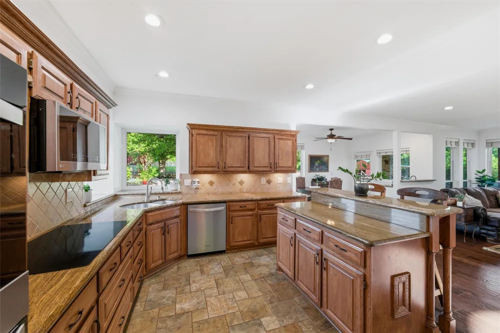 1820 Winningkoff Road Lucas, TX 75002