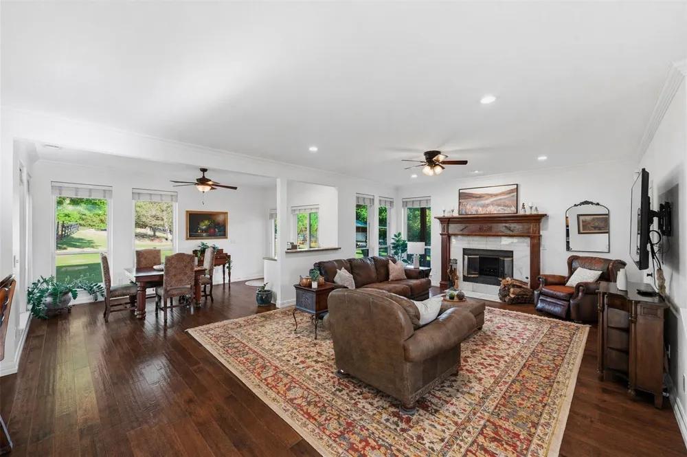 1820 Winningkoff Road Lucas, TX 75002