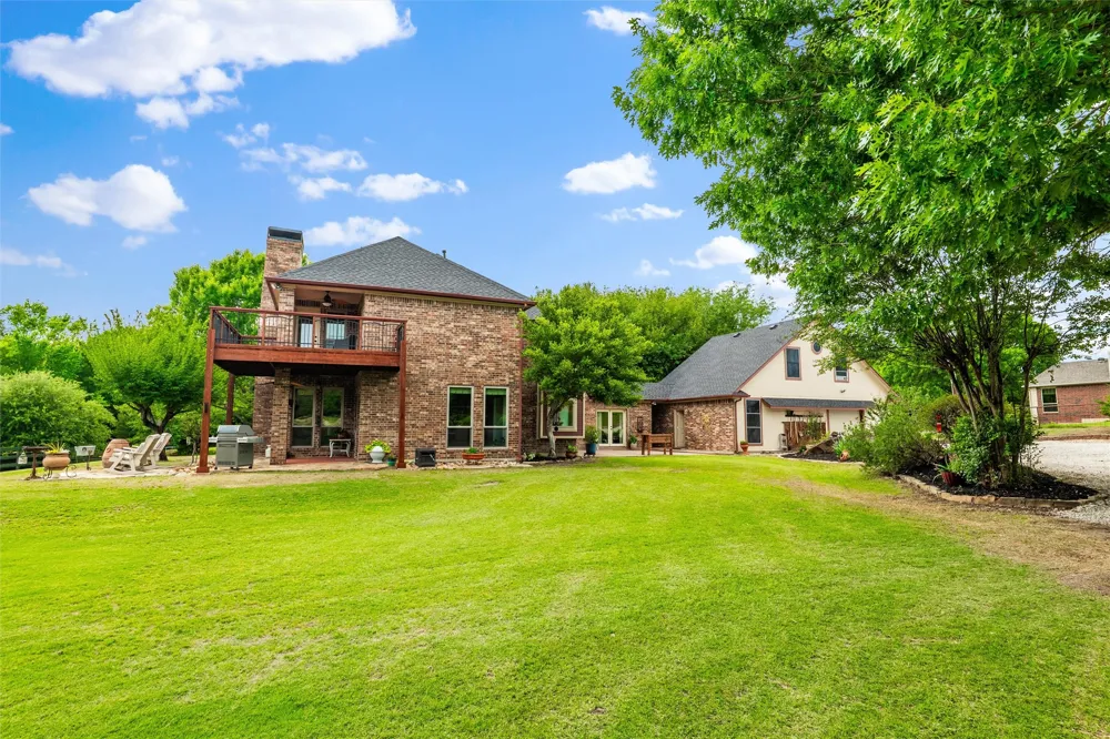 1820 Winningkoff Road Lucas, TX 75002