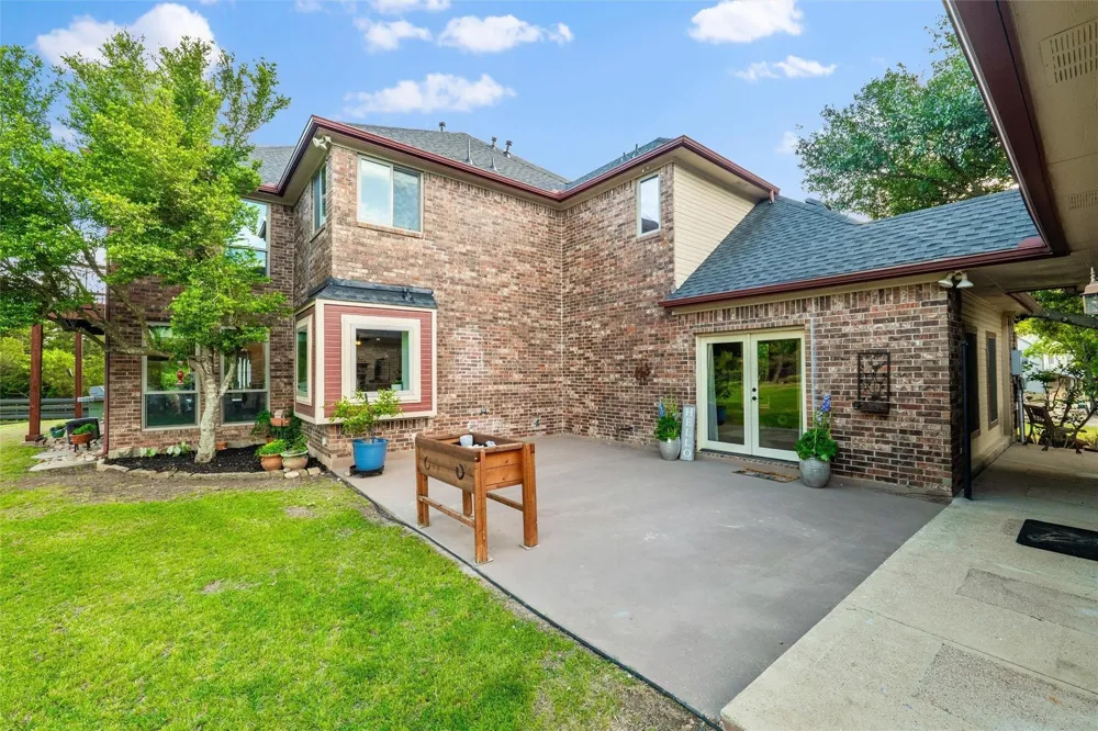 1820 Winningkoff Road Lucas, TX 75002