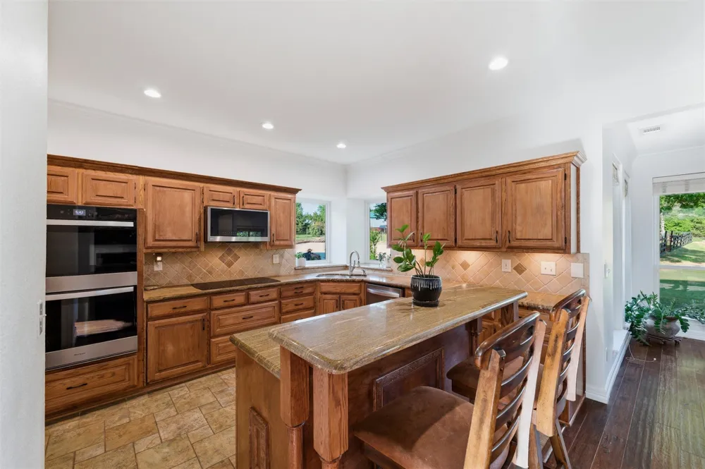 1820 Winningkoff Road Lucas, TX 75002