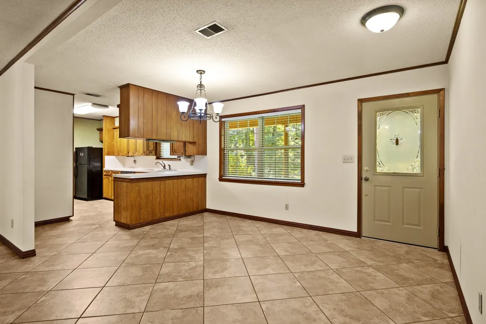 410 S Willis Street Daingerfield, TX 75638