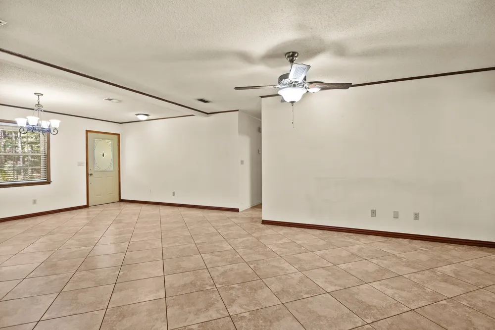 410 S Willis Street Daingerfield, TX 75638