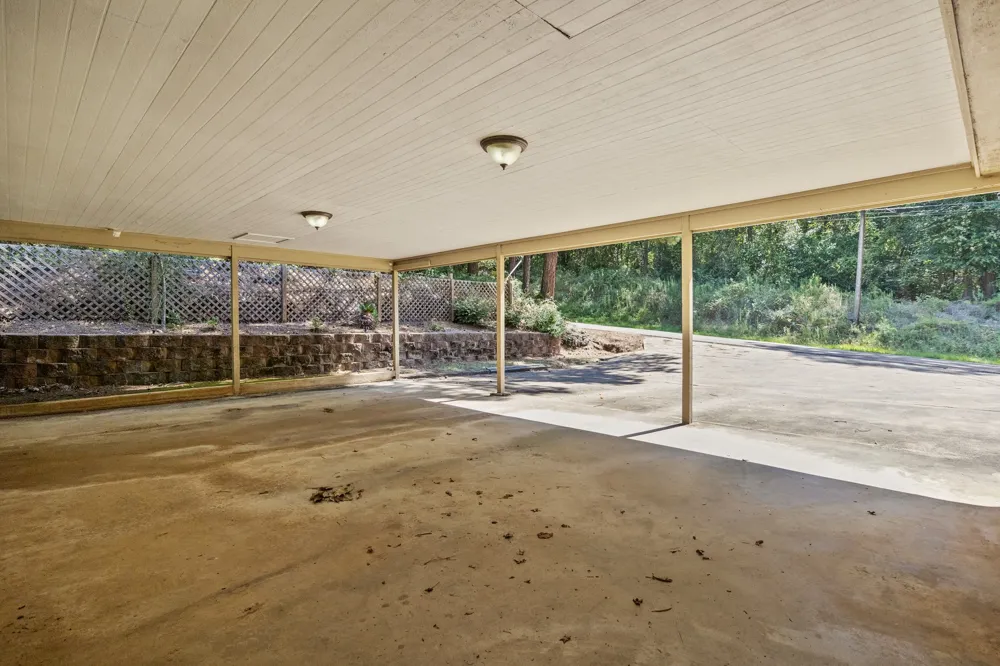 410 S Willis Street Daingerfield, TX 75638