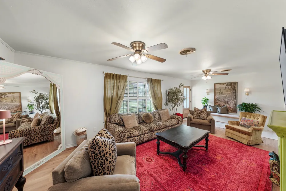 708 Lee Street Sulphur Springs, TX 75482