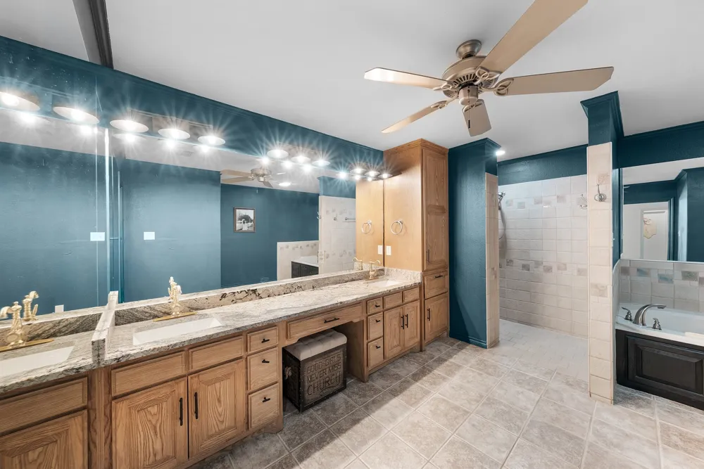 708 Lee Street Sulphur Springs, TX 75482
