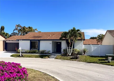 9554 Biscayne Park Ct #9554