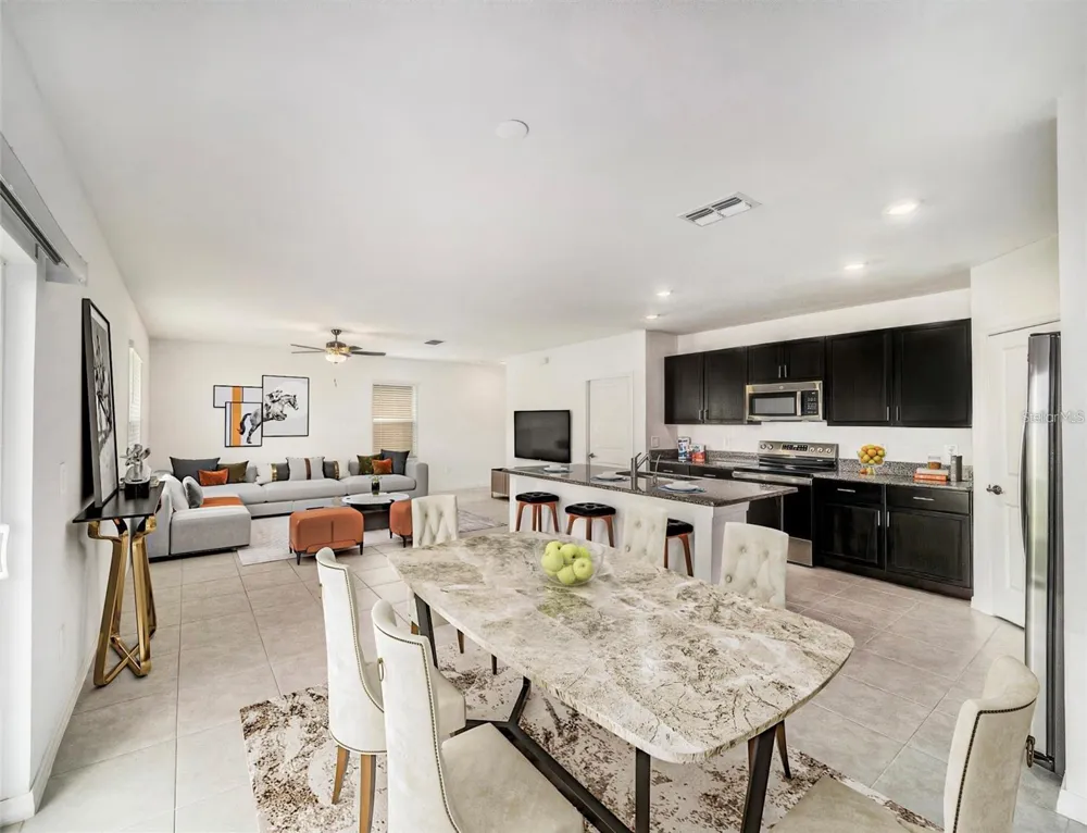 2871 SILVER SCALLOP LOOP Wimauma, FL 33598