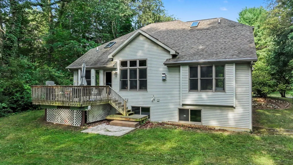 7220 Stoney Creek Drive Ross Township, MI 49012