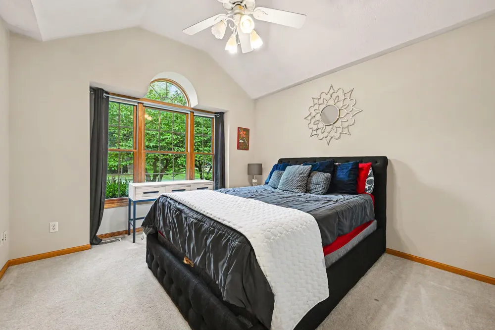 7220 Stoney Creek Drive Ross Township, MI 49012