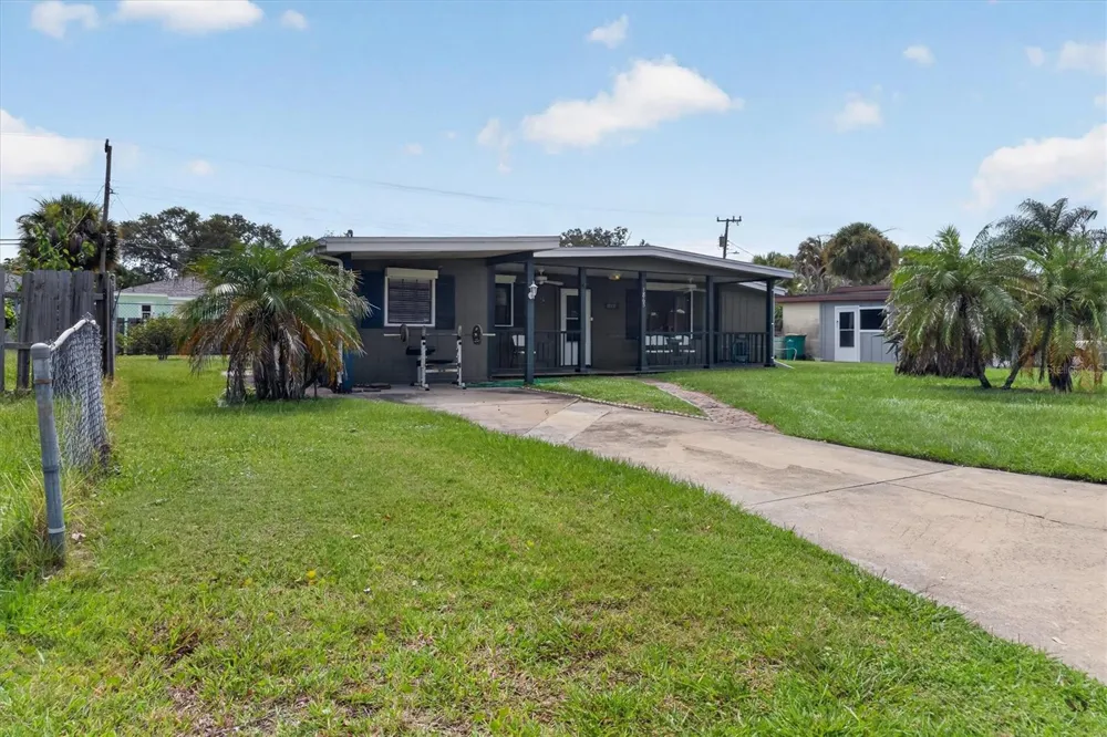 1865 CEDARWOOD DRIVE Melbourne, FL 32935