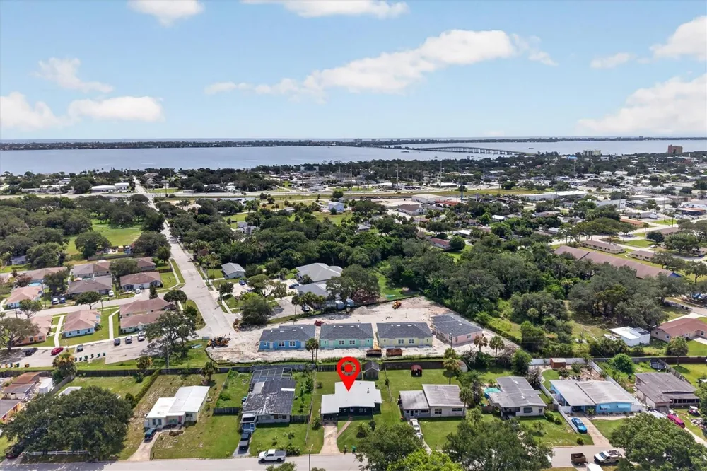 1865 CEDARWOOD DRIVE Melbourne, FL 32935