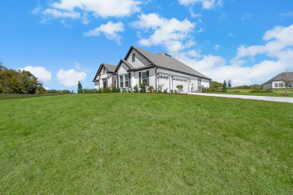 3841 SADDLE HILL TRAIL Fruitland Park, FL 34731
