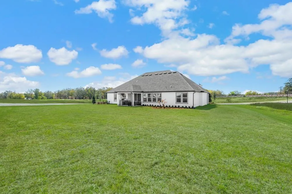 3841 SADDLE HILL TRAIL Fruitland Park, FL 34731