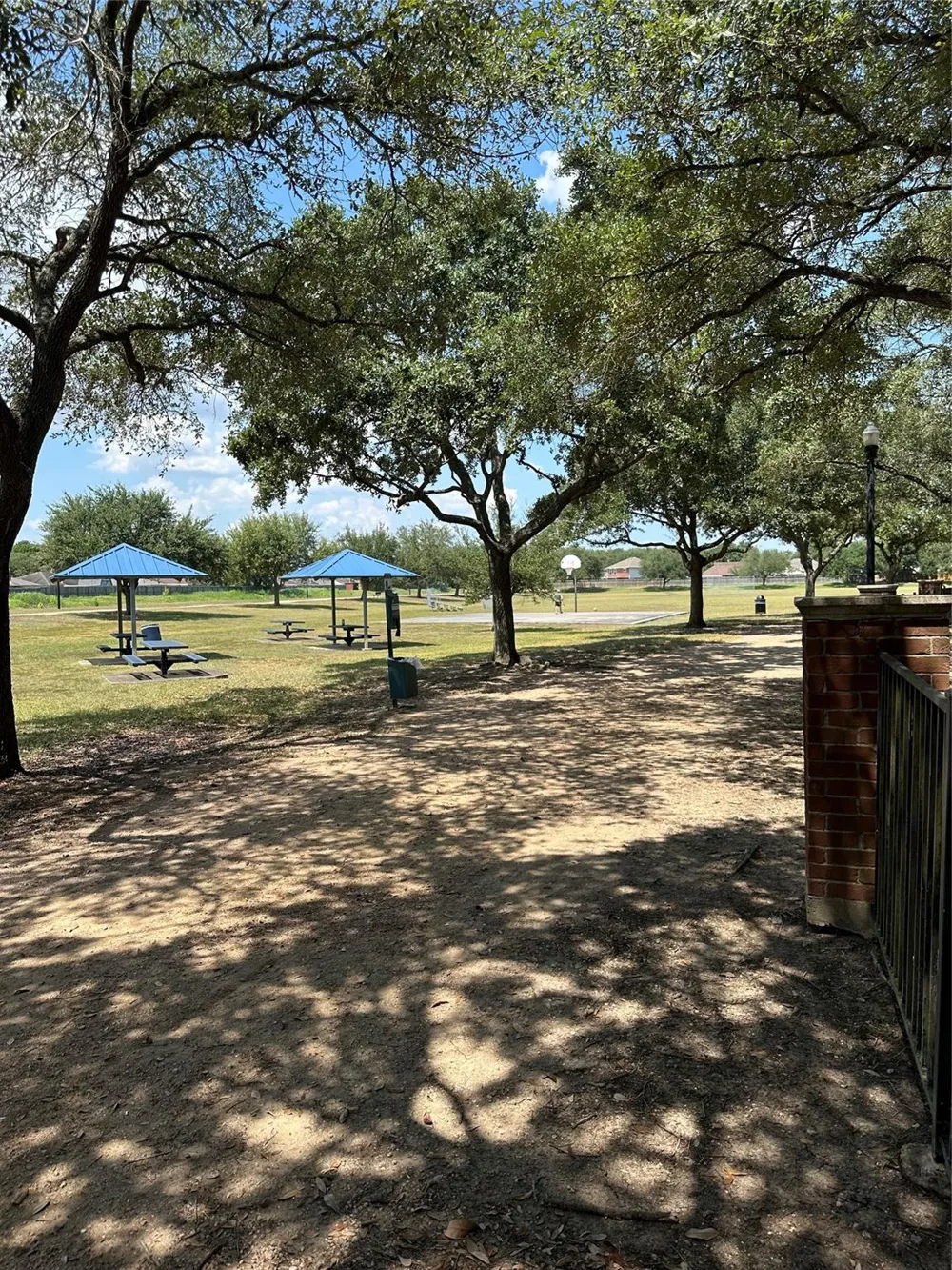 5202 Valley View Dr Drive La Porte, TX 77571