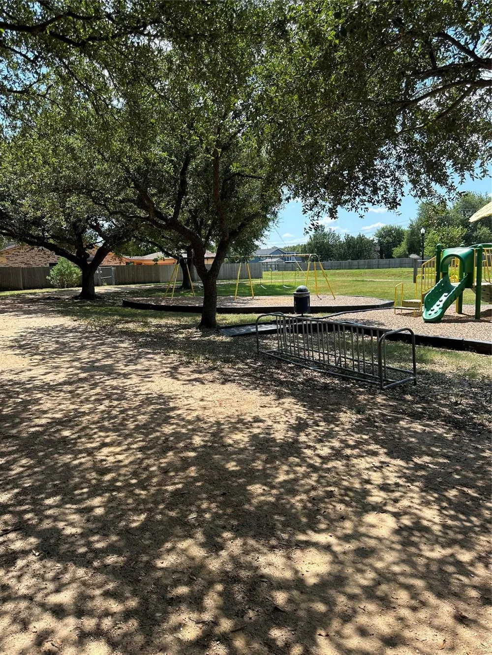 5202 Valley View Dr Drive La Porte, TX 77571