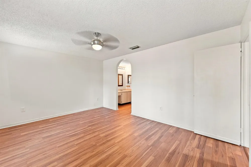 9825 NW 1ST COURT Plantation, FL 33324