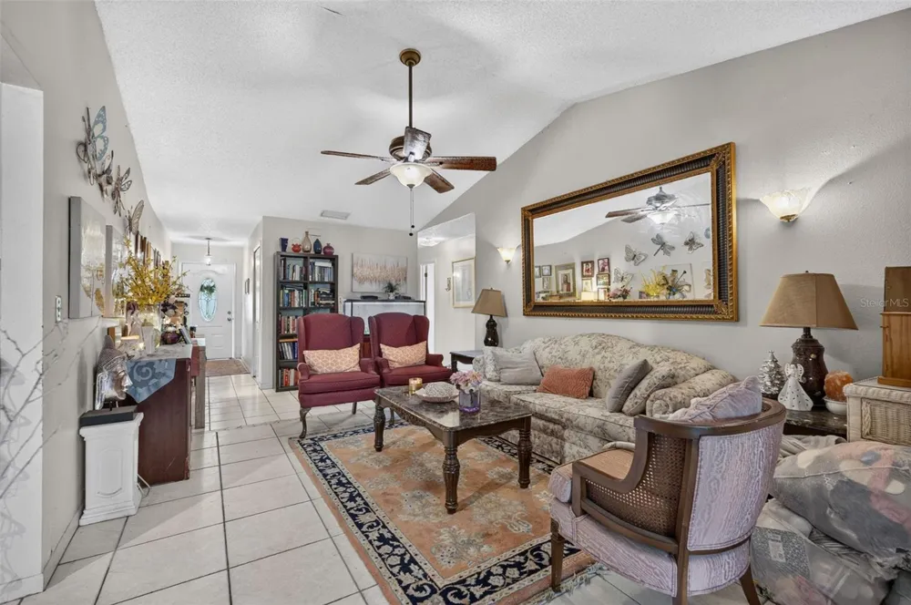 5907 UONA AVENUE Orlando, FL 32835