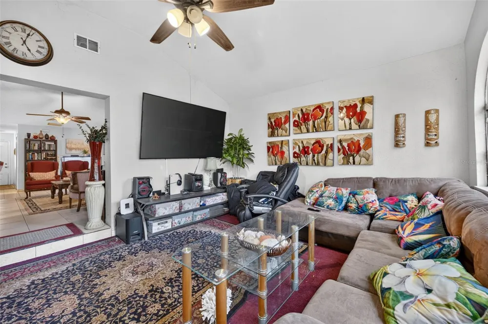 5907 UONA AVENUE Orlando, FL 32835