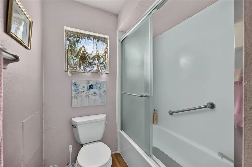 5907 UONA AVENUE Orlando, FL 32835