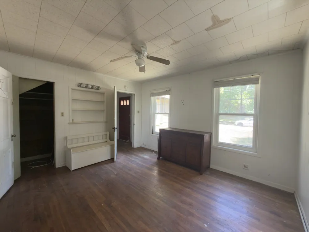 2309 Mayo Street Commerce, TX 75428