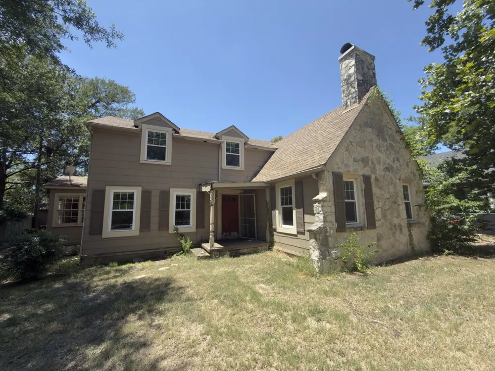 2309 Mayo Street Commerce, TX 75428