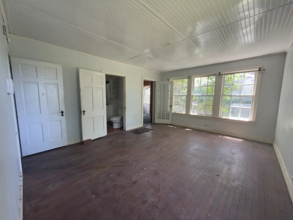 2309 Mayo Street Commerce, TX 75428