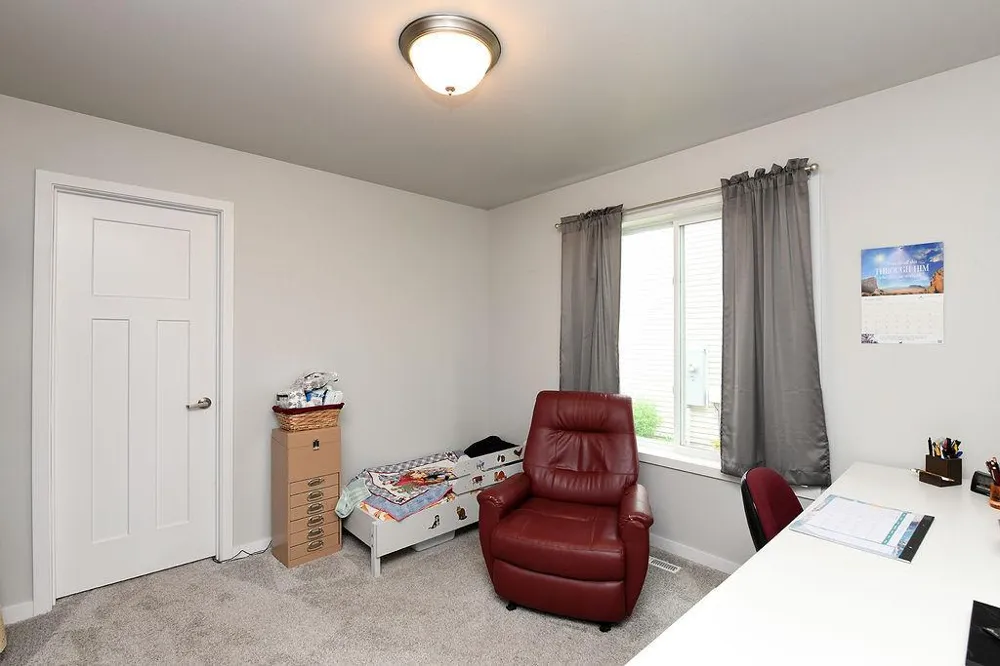2723 W Westwood Street W West Fargo, ND 58078