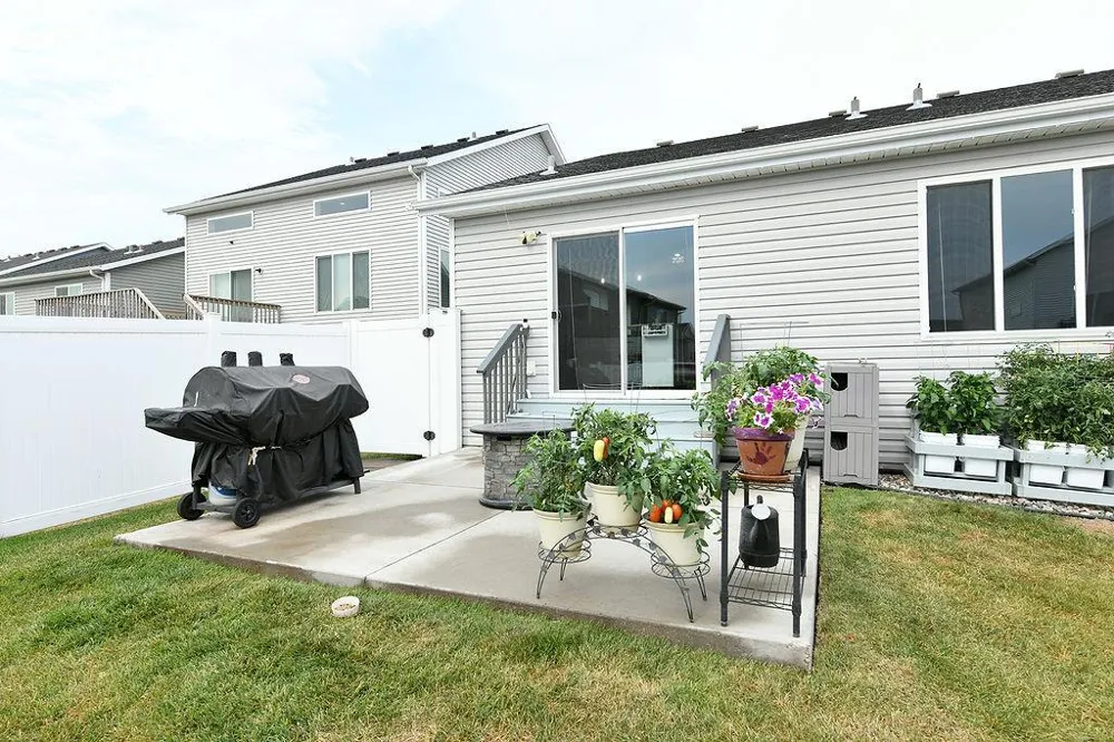 2723 W Westwood Street W West Fargo, ND 58078