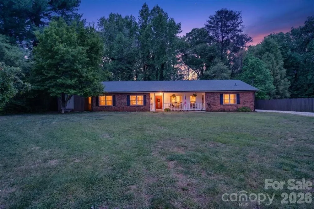 7142 Little Mountain Road Sherrills Ford, NC 28673