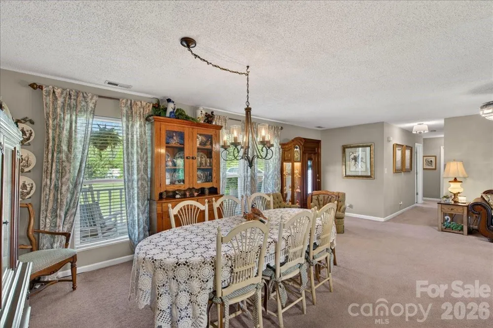 7142 Little Mountain Road Sherrills Ford, NC 28673
