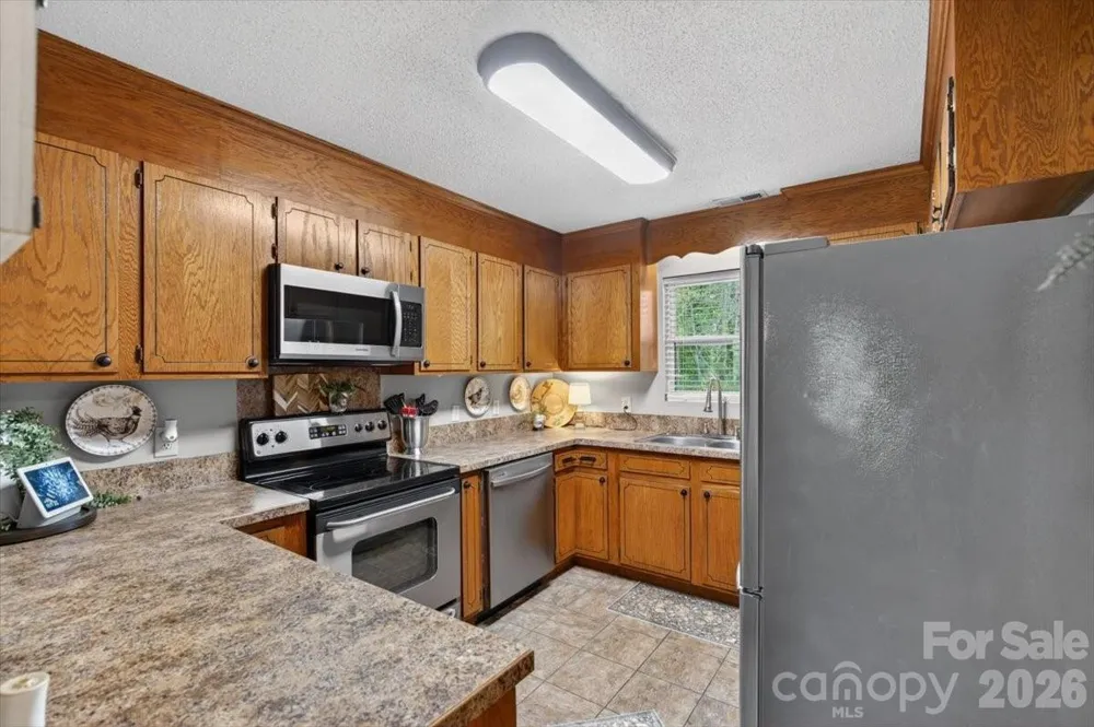 7142 Little Mountain Road Sherrills Ford, NC 28673