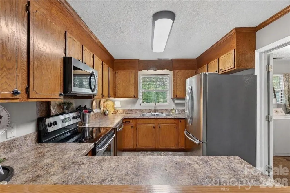 7142 Little Mountain Road Sherrills Ford, NC 28673