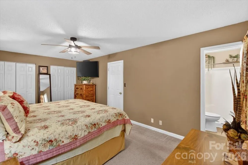 7142 Little Mountain Road Sherrills Ford, NC 28673