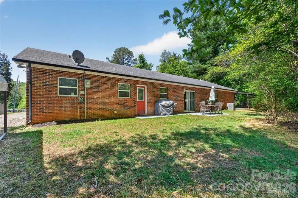 7142 Little Mountain Road Sherrills Ford, NC 28673