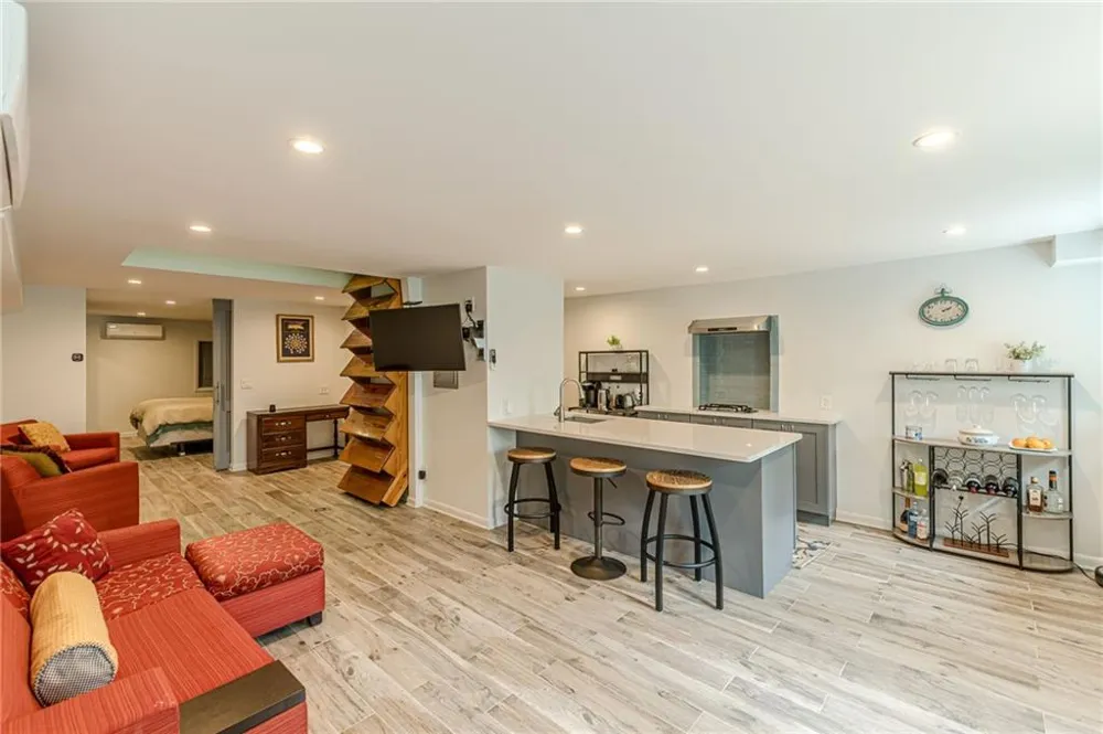 3499 Fairway Drive College Park, GA 30337