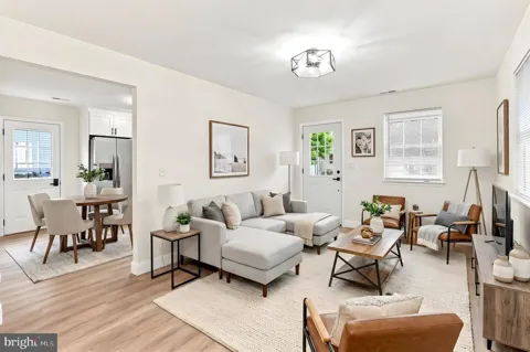 23 E BUCK STREET