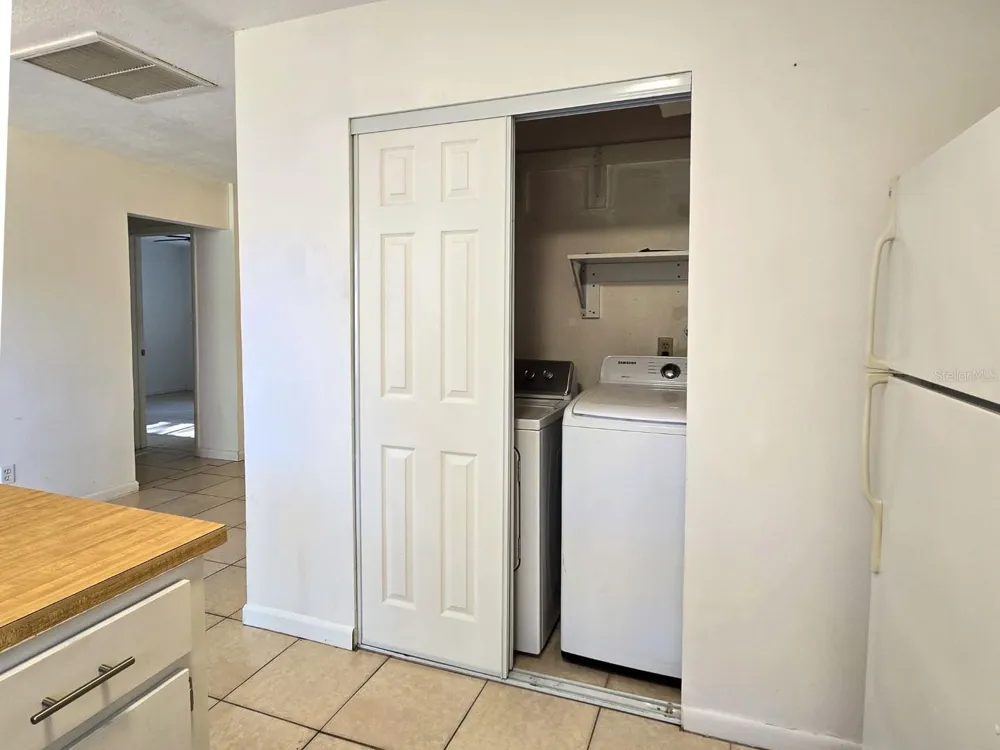1537 MANGO TREE DRIVE Edgewater, FL 32132