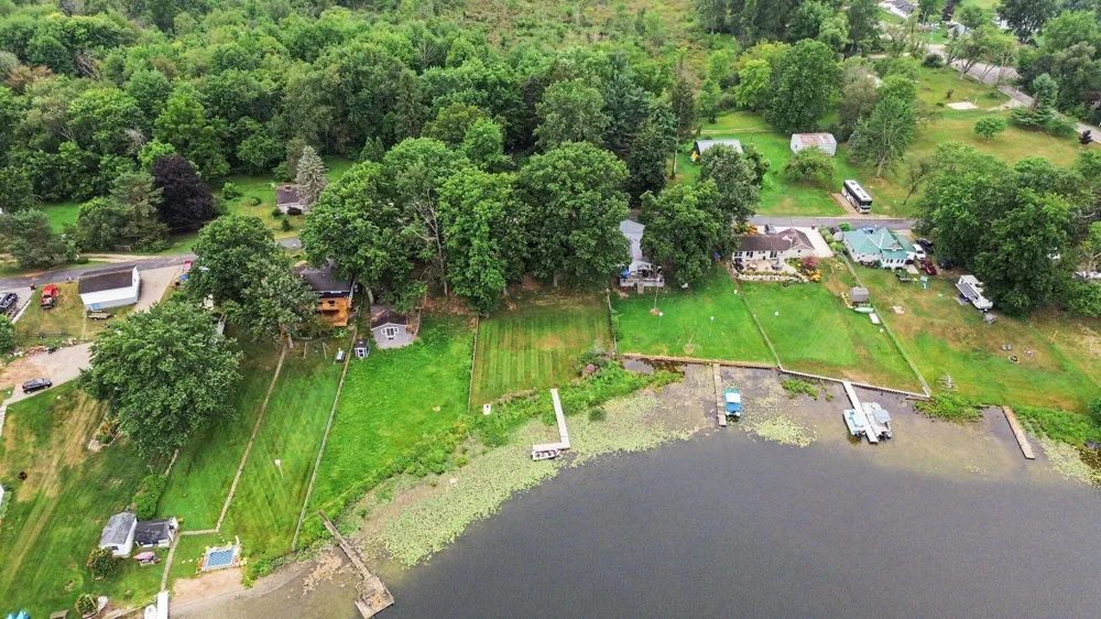 12093 Winans Drive Johnstown Township, MI 49050