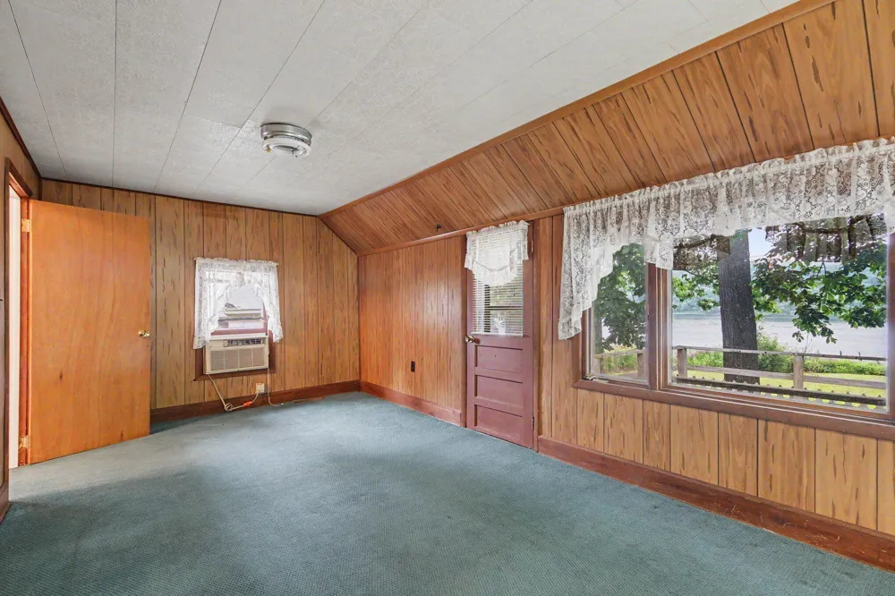 12093 Winans Drive Johnstown Township, MI 49050