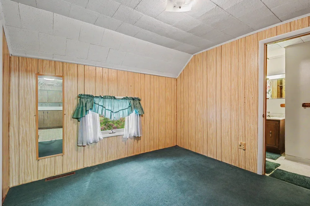 12093 Winans Drive Johnstown Township, MI 49050