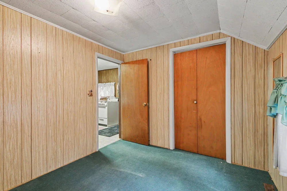 12093 Winans Drive Johnstown Township, MI 49050