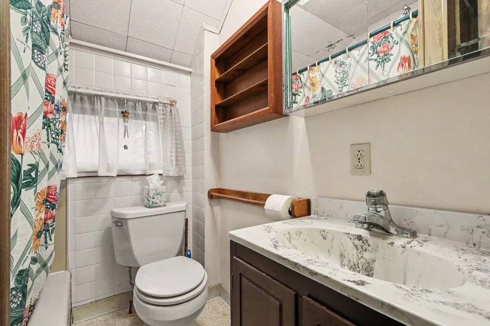 12093 Winans Drive Johnstown Township, MI 49050