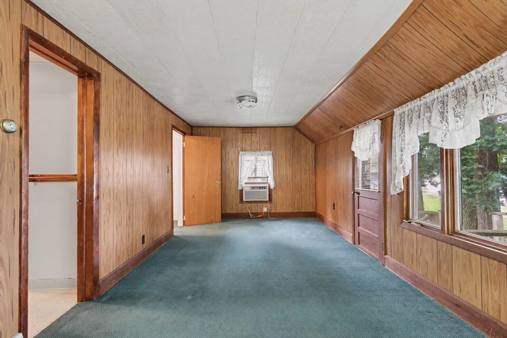 12093 Winans Drive Johnstown Township, MI 49050