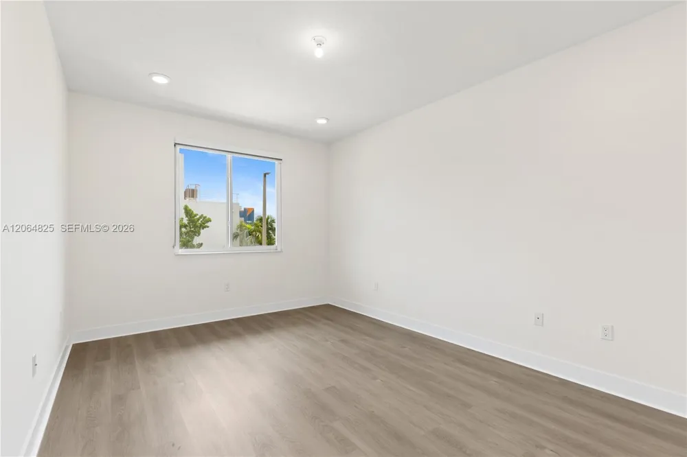 6416 NW 102nd Ct #115 Doral, FL 33178