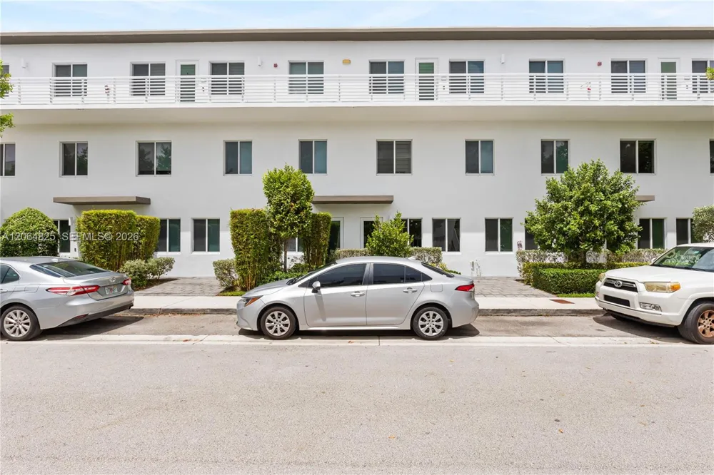 6416 NW 102nd Ct #115 Doral, FL 33178