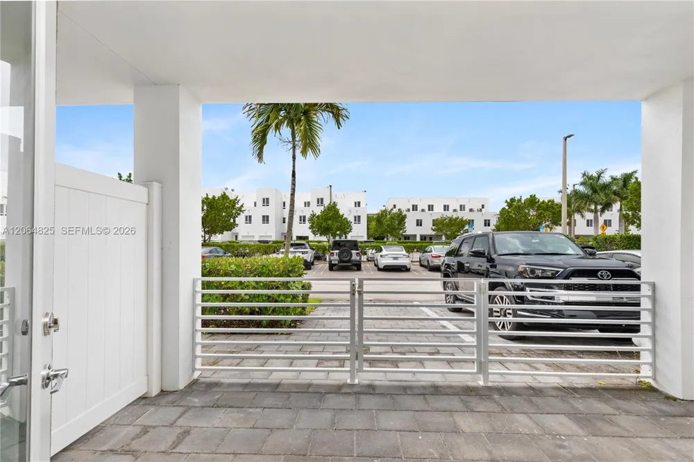 6416 NW 102nd Ct #115 Doral, FL 33178