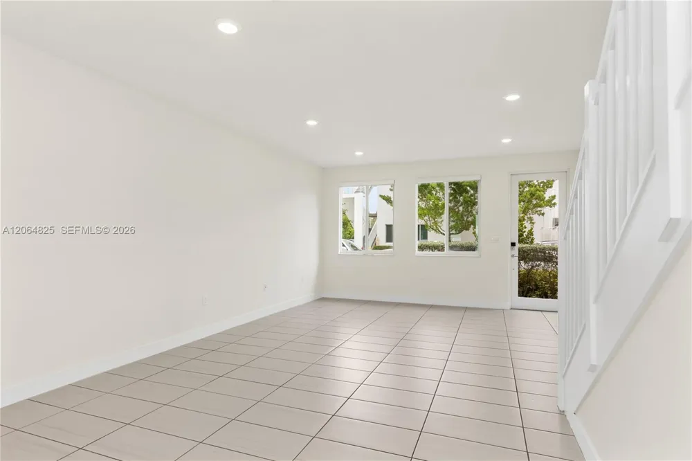 6416 NW 102nd Ct #115 Doral, FL 33178