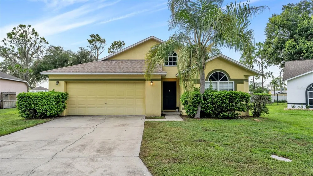 2723 SUNDANCE CIRCLE Mulberry, FL 33860