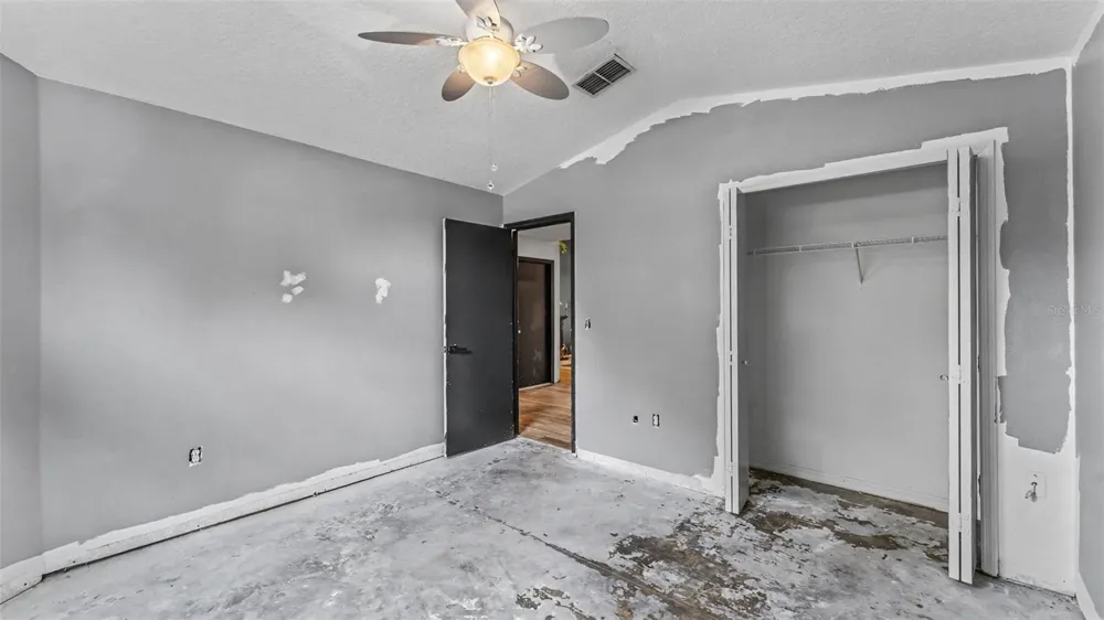 2723 SUNDANCE CIRCLE Mulberry, FL 33860